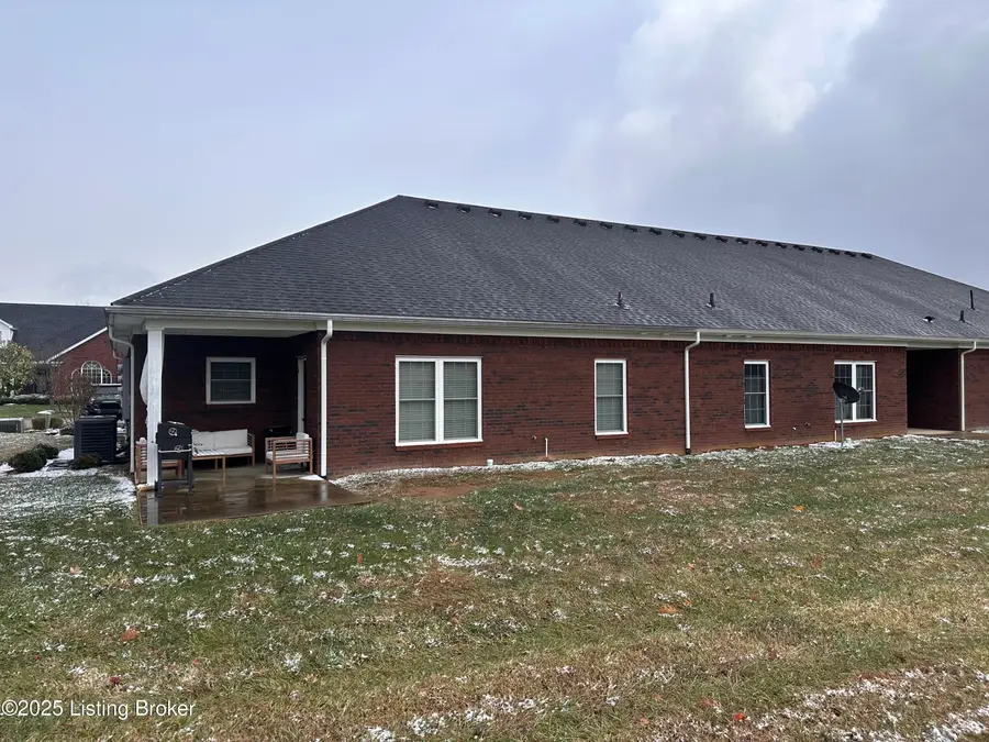 112 Garden Dr, Bardstown, KY 40004 - Image #3