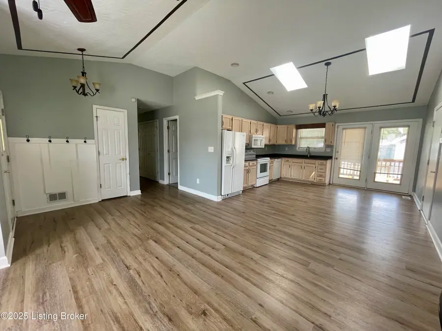 7803 Texlyn Ct, Louisville, KY 40258 - Image #3