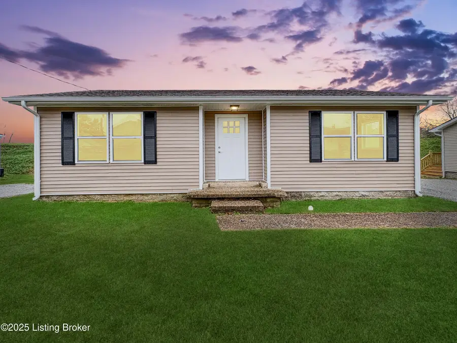 108 Hardin Ct, Taylorsville, KY 40071 - Image #2