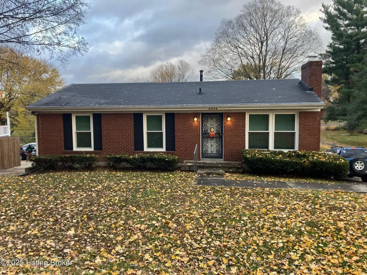 8506 Hudson Ln, Louisville, KY 40291 - Image #1