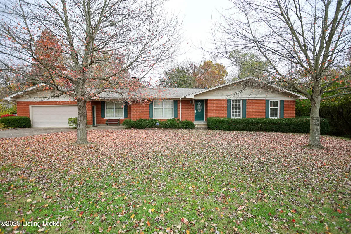 9911 Stonestreet Rd, Louisville, KY 40272 - Image #1