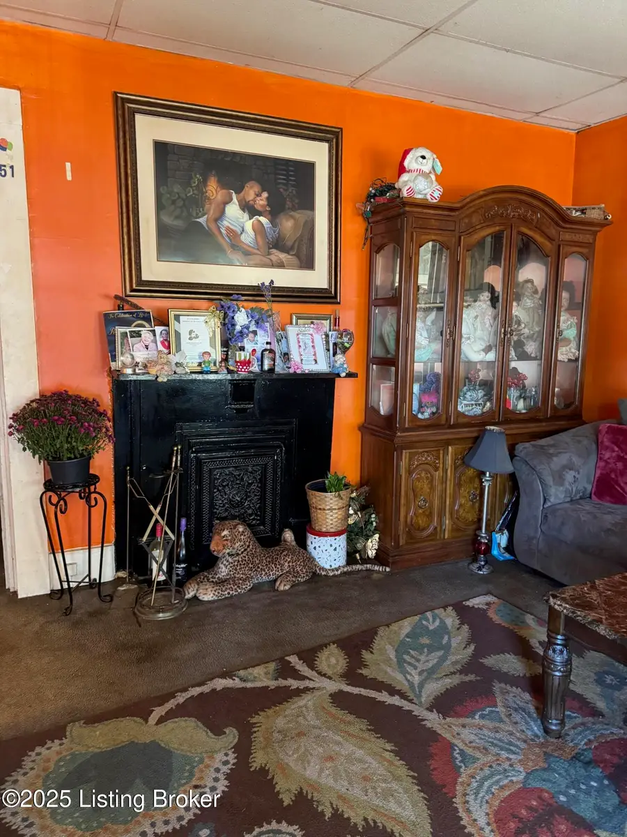 363 N 27th St, Louisville, KY 40212 - Image #3