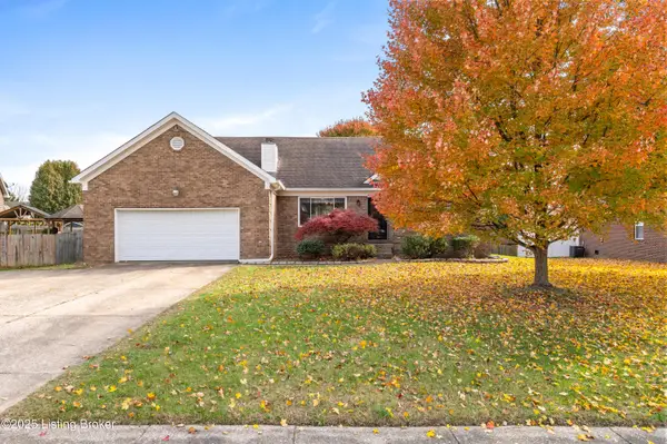 127 Shady Brook Ln, Louisville, KY 40229