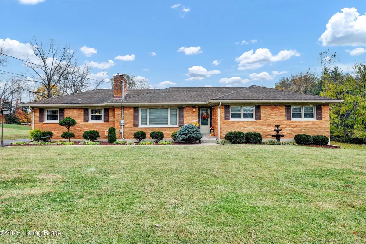 6706 Concord Hill Rd, Louisville, KY 40228 - Image #1
