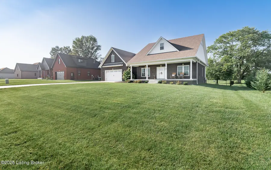 421 Robin Way, Shepherdsville, KY 40165 - Image #2