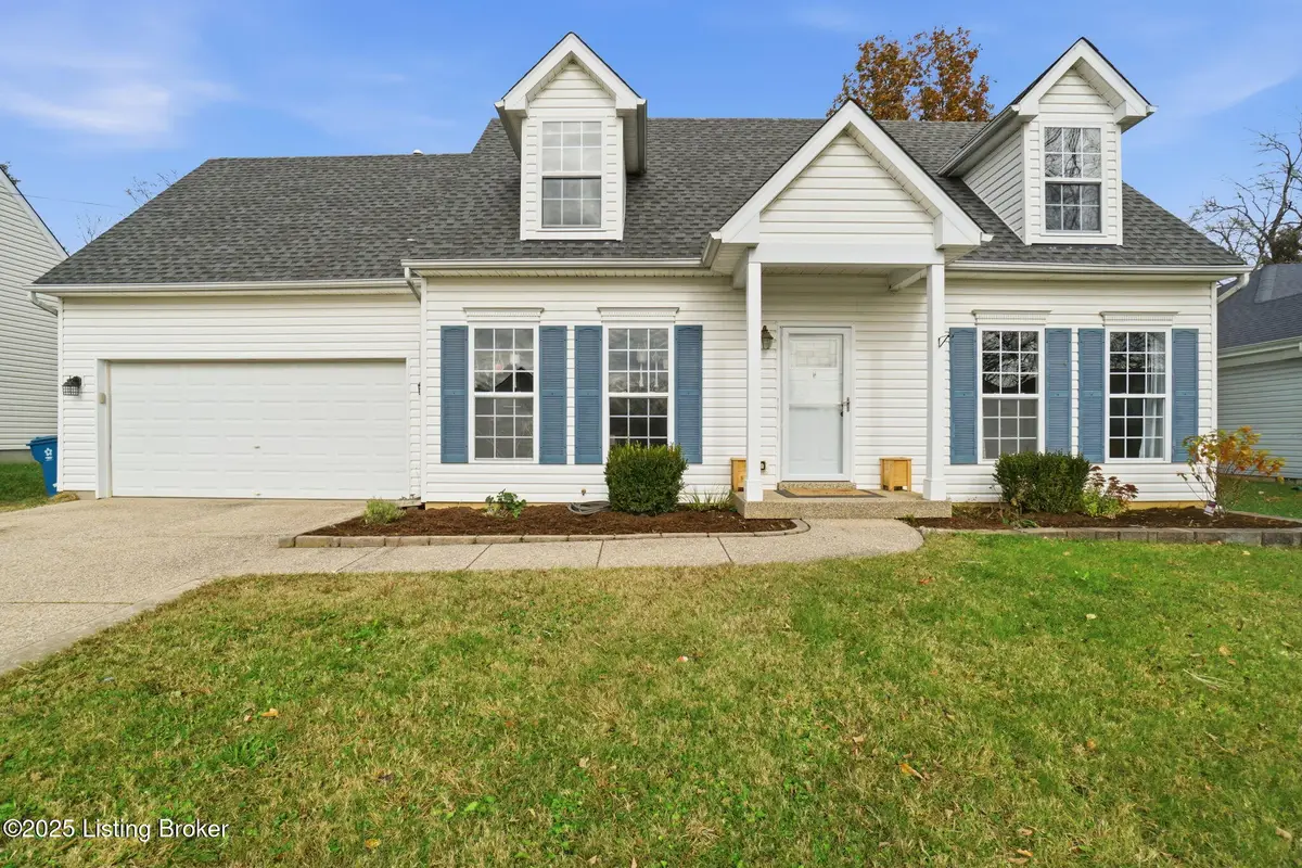 8603 Confederate Place Dr, Pewee Valley, KY 40056 - Image #1