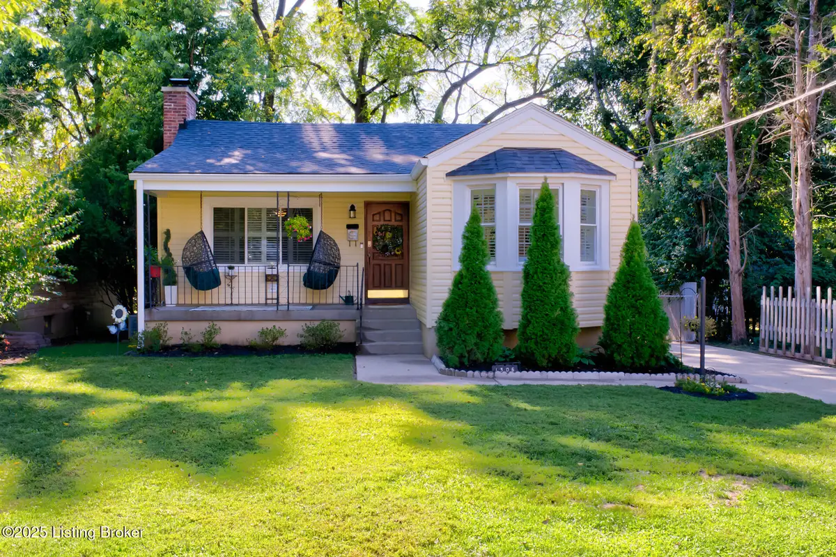 1306 Castlewood Dell, Louisville, KY 40204 - Image #1