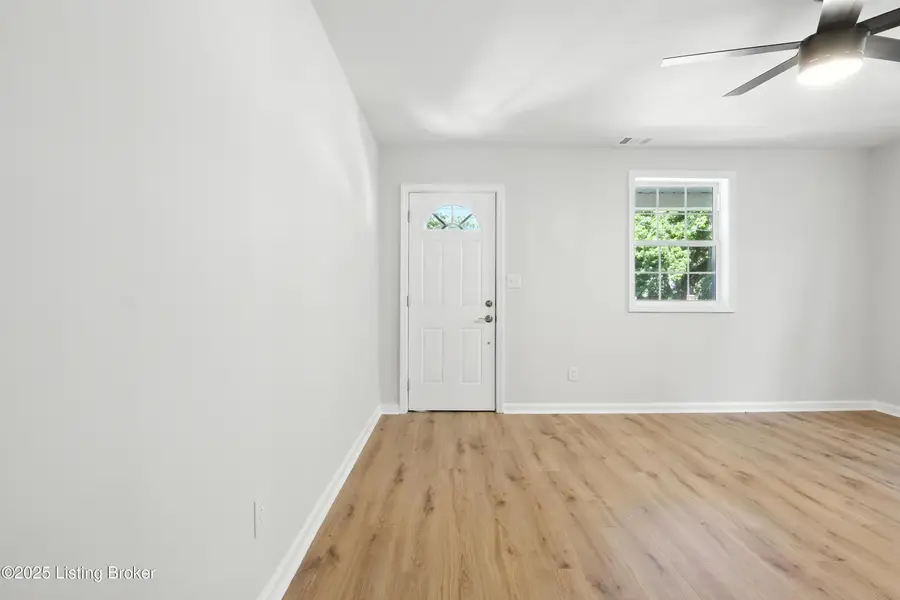 137 S Bayly Ave, Louisville, KY 40206 - Image #3