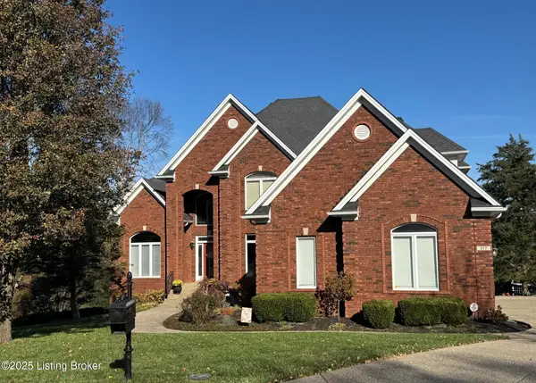 317 Shallowford Pl, Louisville, KY 40245