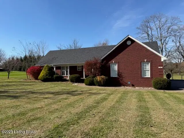 105 Deatsville Rd, Coxs Creek, KY 40013 - Image #1