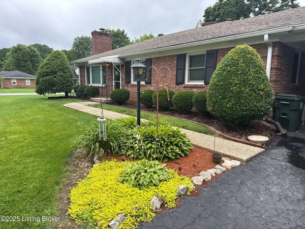 4305 Darbrook Rd, Louisville, KY 40207