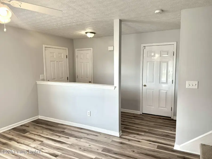 5929 Dewitt Dr, Louisville, KY 40258 - Image #3