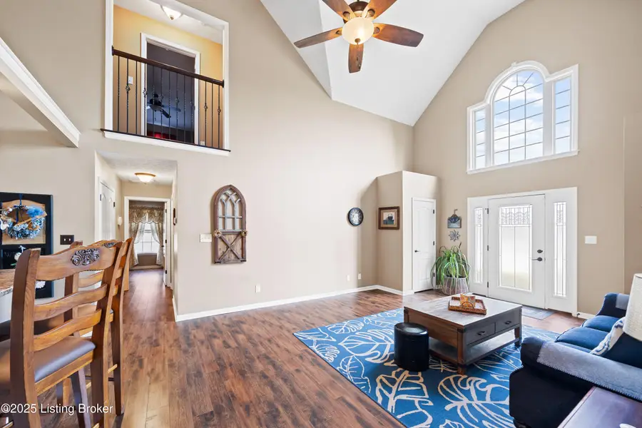 339 Hill Terrace Dr, Mount Washington, KY 40047 - Image #3