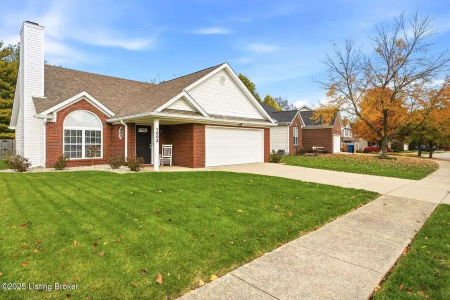 1002 Station Pointe Ln, Simpsonville, KY 40067 - Image #2