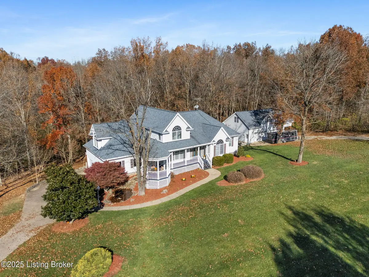 17411 Fisherville Woods Dr, Fisherville, KY 40023 - Image #1
