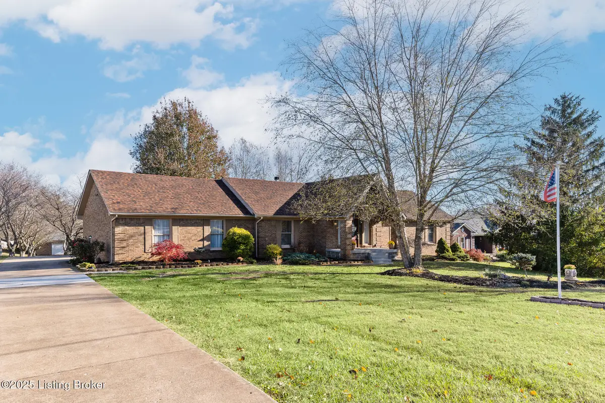 953 Floyds Fork Rd, Shepherdsville, KY 40165 - Image #1