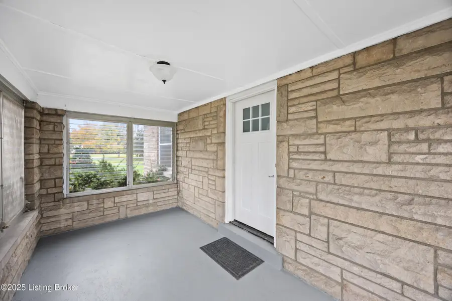 4724 Cane Run Rd, Louisville, KY 40216 - Image #3