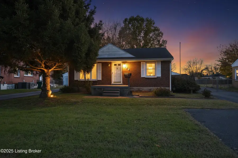 1724 Marlow Rd, Louisville, KY 40216 - Image #2