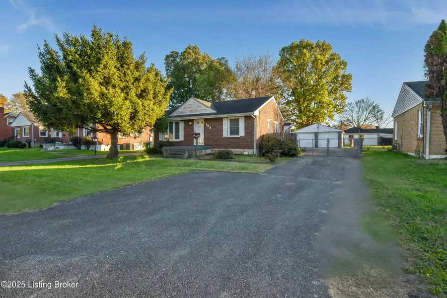 1724 Marlow Rd, Louisville, KY 40216 - Image #3