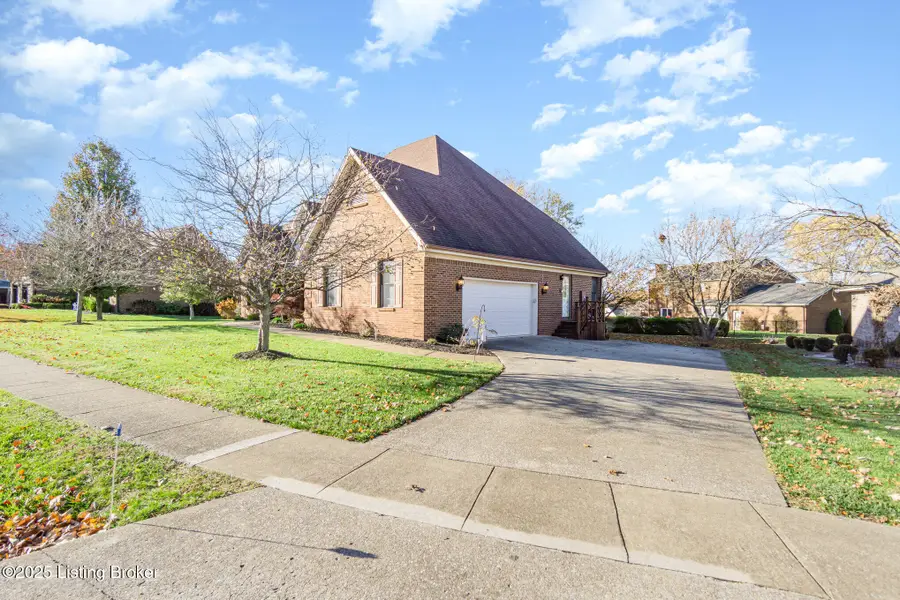 1230 Equestrian Way, Frankfort, KY 40601 - Image #3