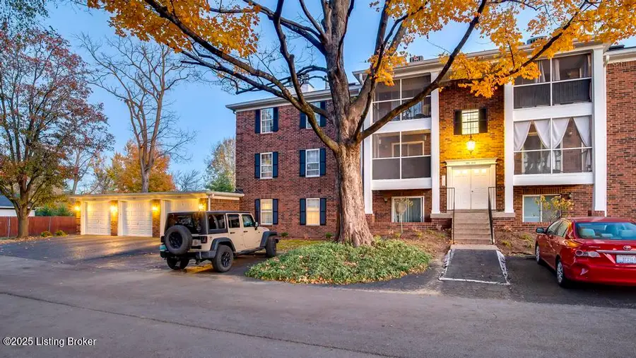 309 Donard Park Ave #3, Louisville, KY 40218 - Image #2