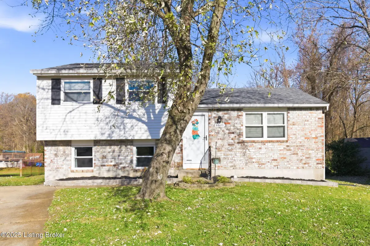 4601 Myrick Pl, Louisville, KY 40272 - Image #1