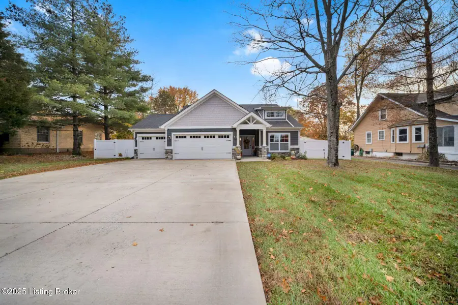 9204 Fairground Rd, Louisville, KY 40291 - Image #2