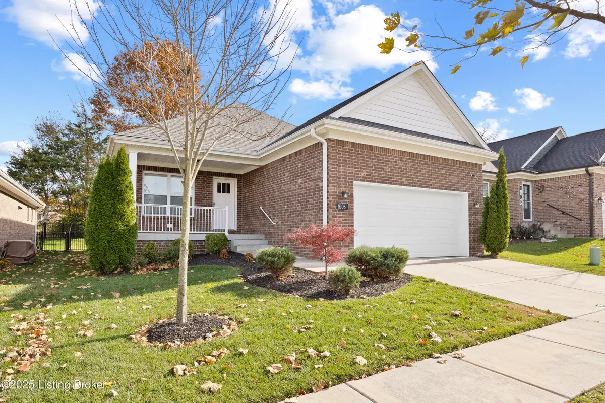 8105 Cedar Crest Ln, Louisville, KY 40291 - Image #1