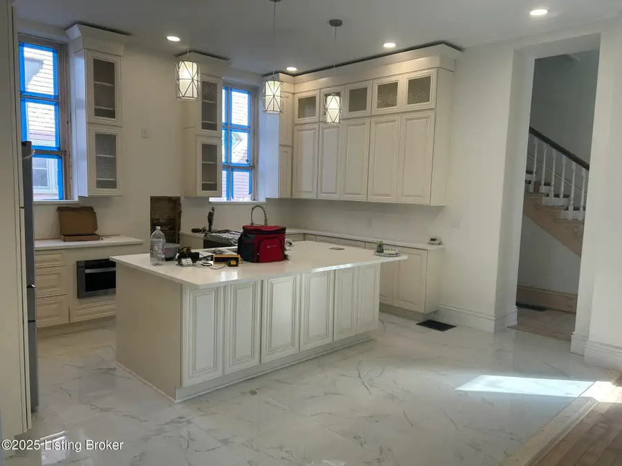 1409 Hepburn Ave, Louisville, KY 40204 - Image #2