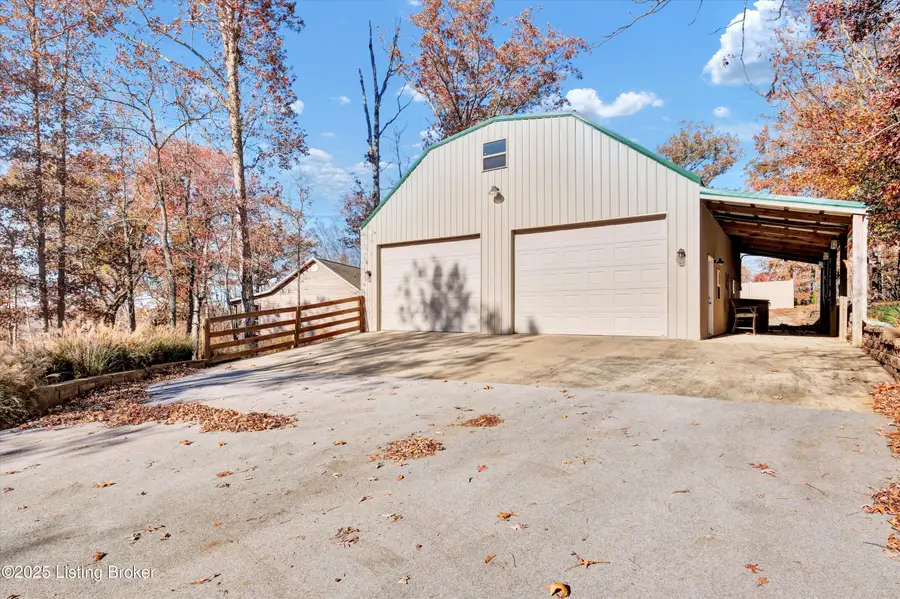 184 Furnace Branch Rd, Bee Spring, KY 42207 - Image #3