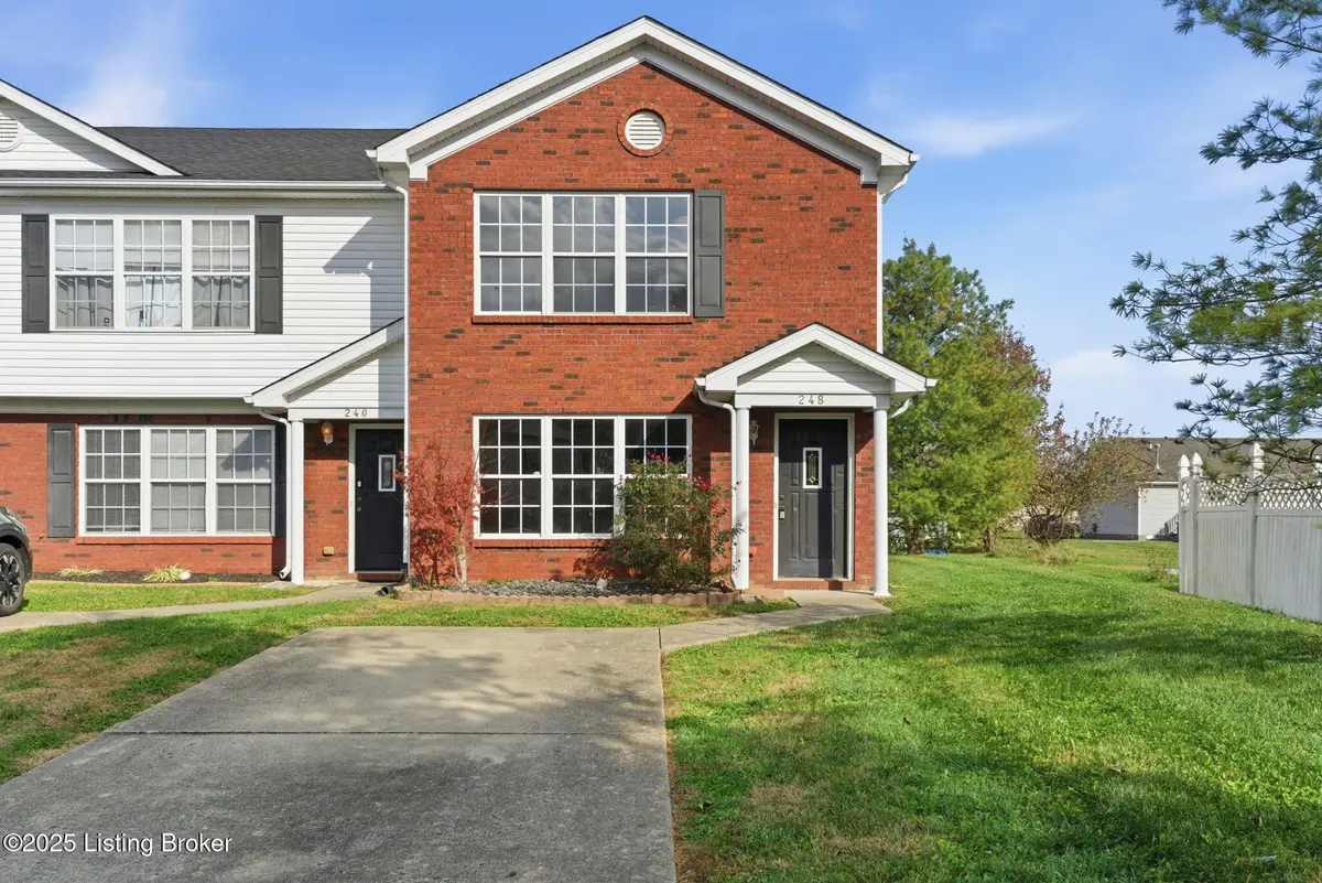 248 Miles Dr, Shepherdsville, KY 40165 - Image #1