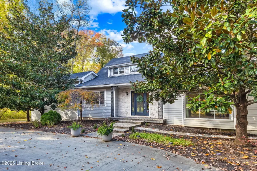 11805 Cedardale Rd, Anchorage, KY 40223 - Image #3