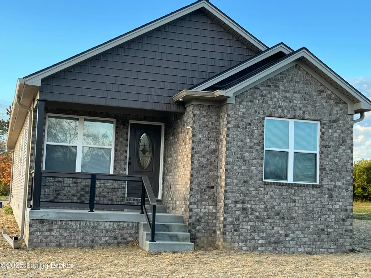 1729 Veterans Ave, Frankfort, KY 40601 - Image #1