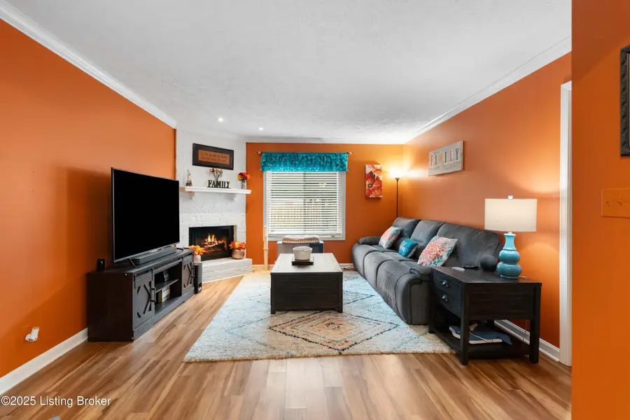 252 Moser Rd, Louisville, KY 40223 - Image #2