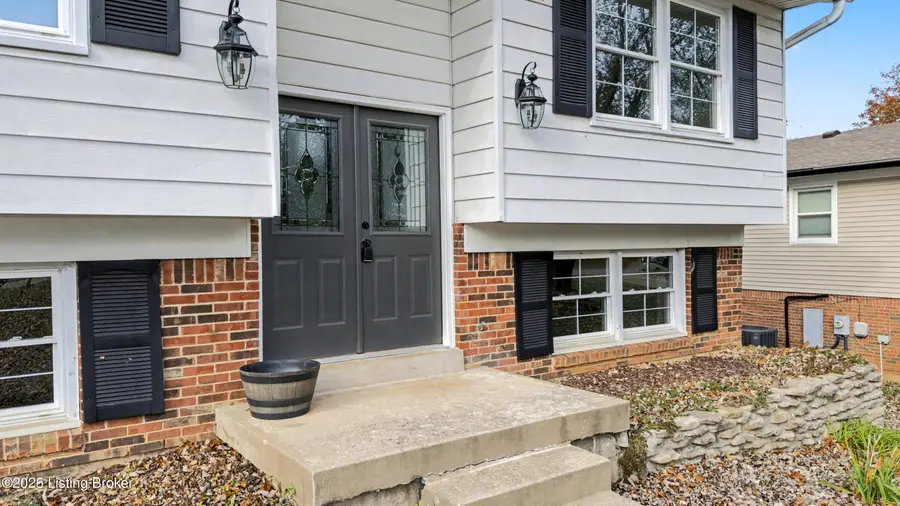 7440 E Orchard Grass Blvd, Crestwood, KY 40014 - Image #2