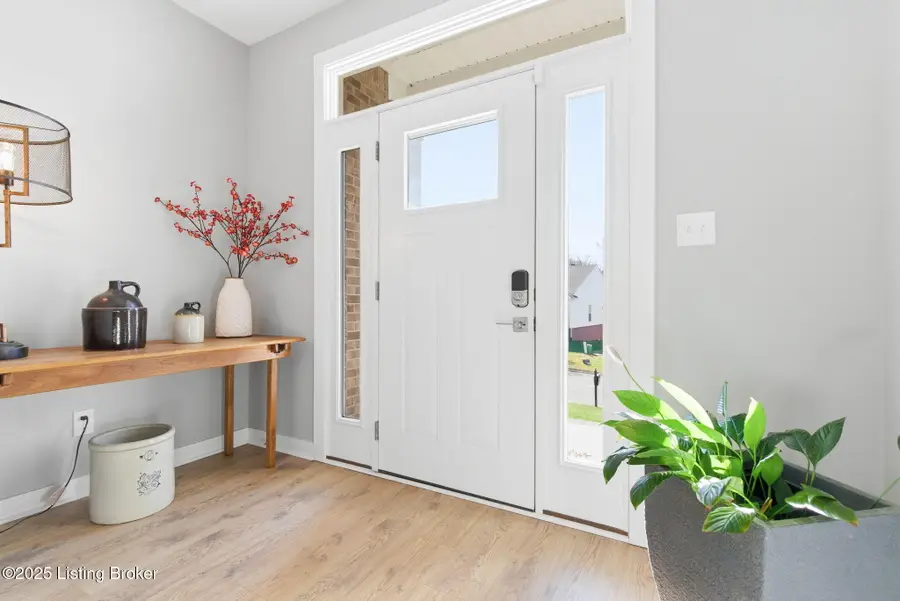 6007 Ledgerock Cove Pl, Louisville, KY 40219 - Image #3