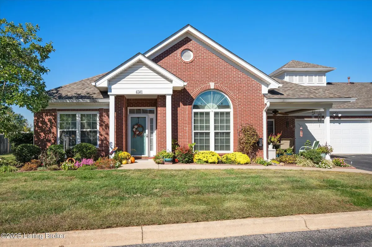 6501 Park Gate Ct, Louisville, KY 40229 - Image #1