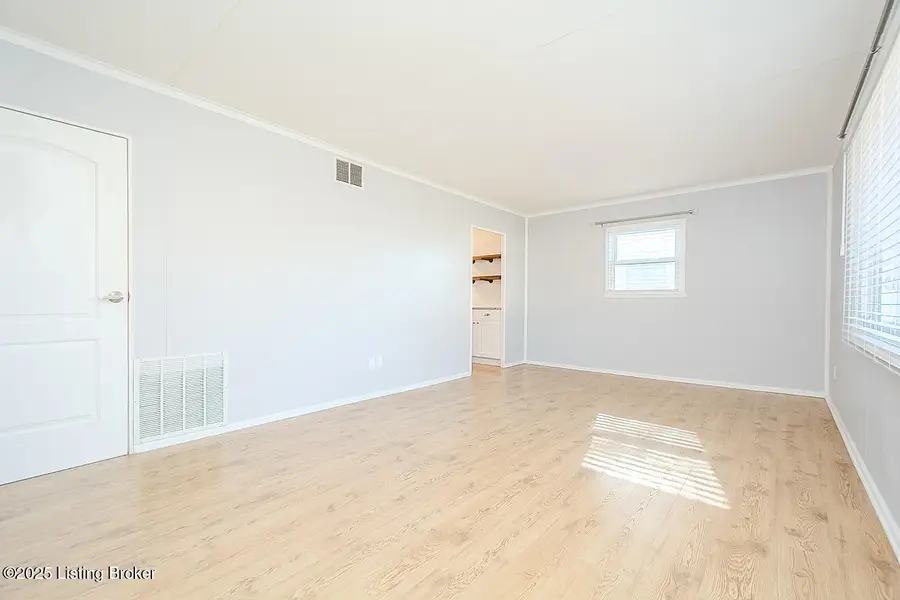 231 Derby Ave, Louisville, KY 40218 - Image #3