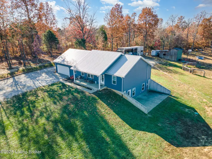 168 Luke Ct, Ekron, KY 40117 - Image #2