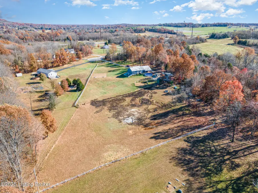 168 Luke Ct, Ekron, KY 40117 - Image #3