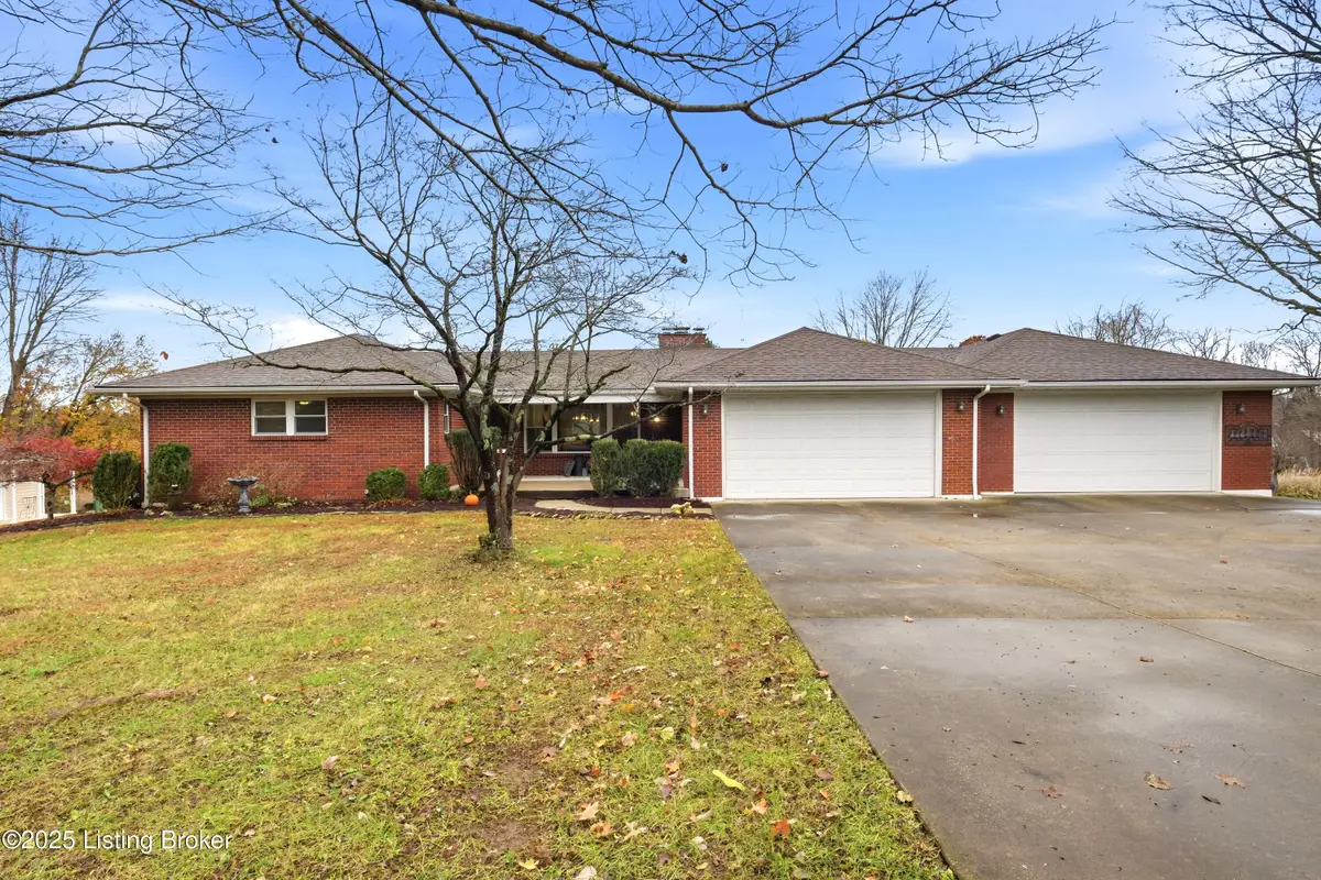 6004 Vincennes Trail, Greenville, IN 47124 - Image #1