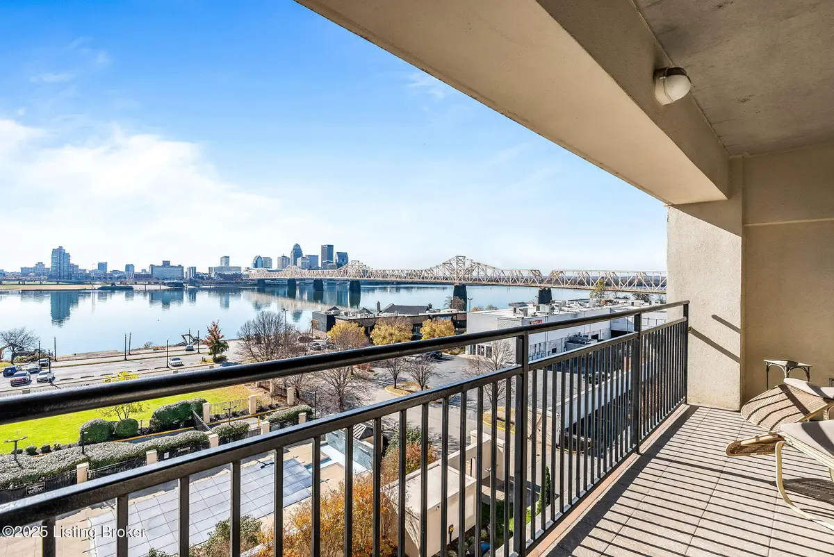 1 Riverpointe Plaza #603 604, Jeffersonville, IN 47130 - Image #1