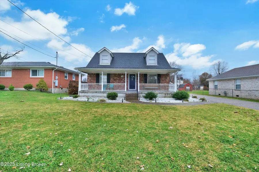 3220 Cardinal Ave, Shepherdsville, KY 40165 - Image #2