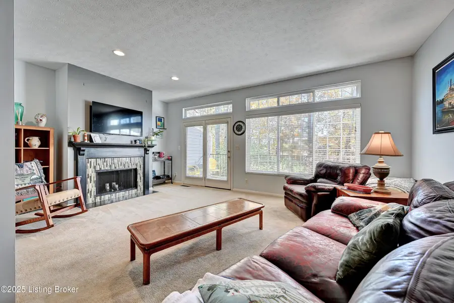 10803 Muirfield Ct, Union, KY 41091 - Image #3