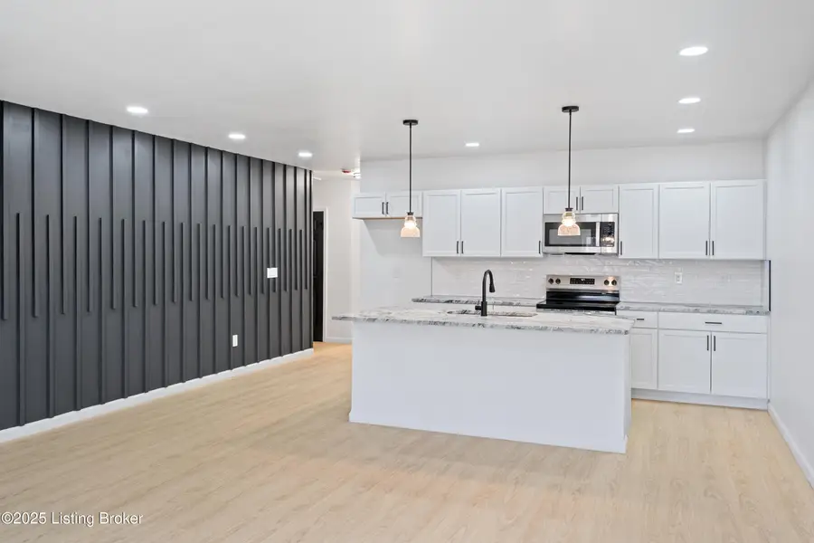 6713 Memory Ln, Louisville, KY 40258 - Image #3