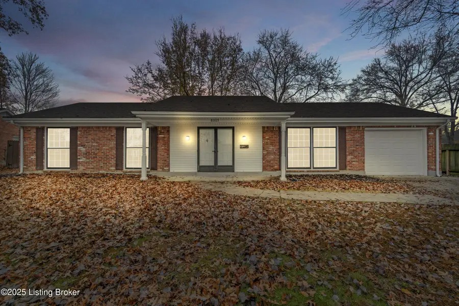 8005 Troutwood Ct, Louisville, KY 40219 - Image #2