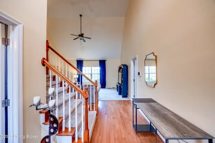 163 Pin Tail Ct, Shepherdsville, KY 40165 - Image #3