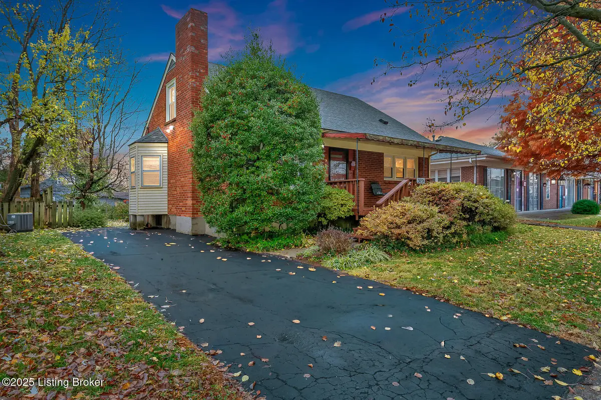 3024 Nadina Dr, Louisville, KY 40220 - Image #1