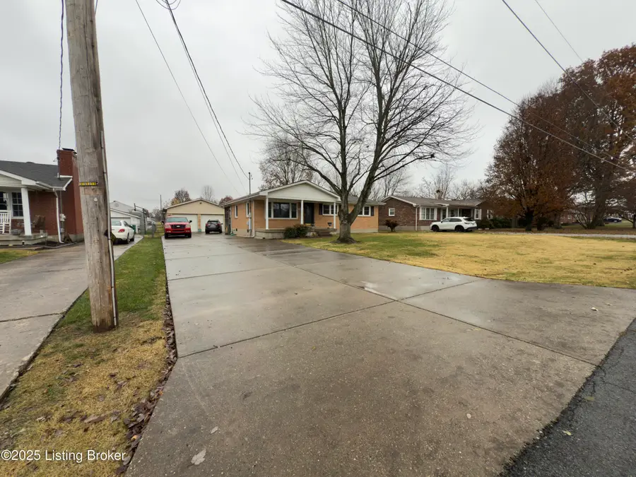 3311 Pioneer Trail, Shepherdsville, KY 40165 - Image #2