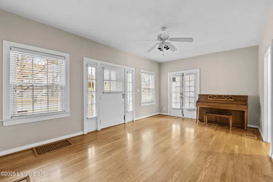 4513 S 6th St, Louisville, KY 40214 - Image #3